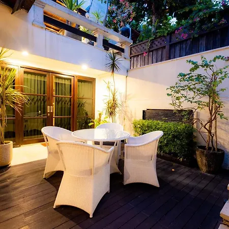 Villa Frangipani Seminyak Exterior photo