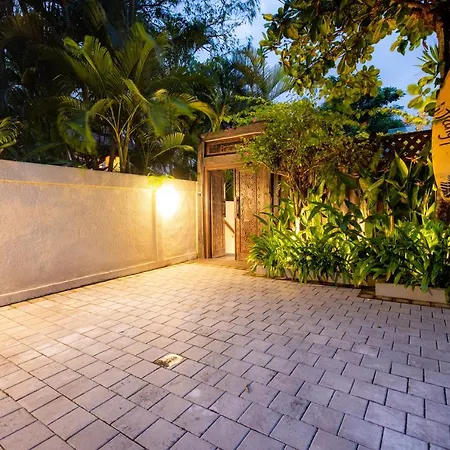 Villa Frangipani Seminyak Exterior photo