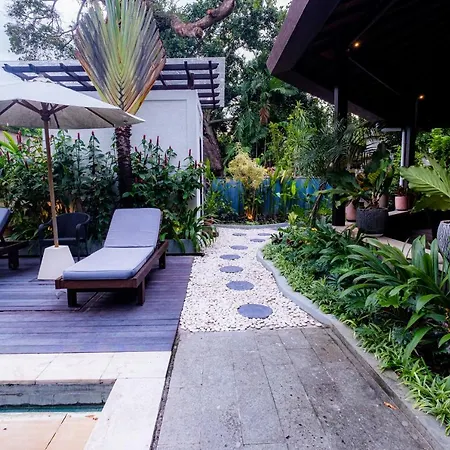 Villa Frangipani Seminyak Exterior photo